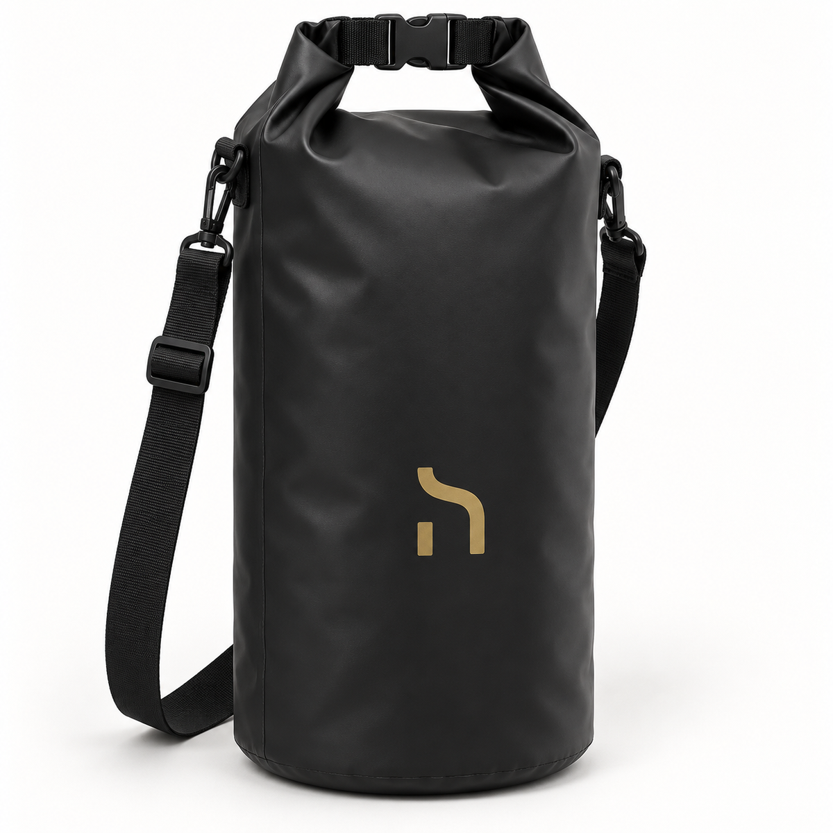 Mattschwarze Haensch Coast Splash Drybag mit Rollverschluss, schwarzem Schultergurt und goldenem Haensch-Zeichen.
