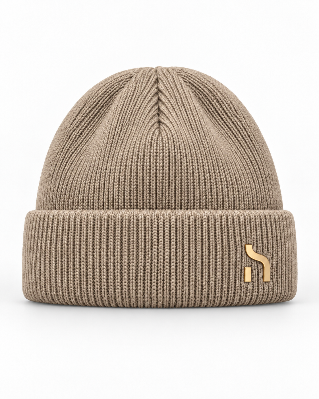Sandfarbene Haensch Northern Cuffed Beanie Unisex aus Rippstrick mit Umschlag und goldenem Hänsch-H-Signet